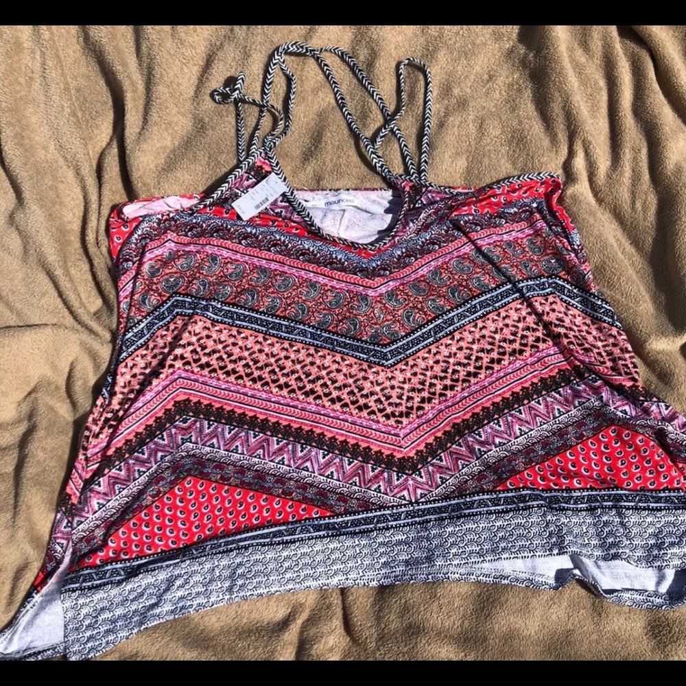 Maurices size 2, never worn, handkerchief style